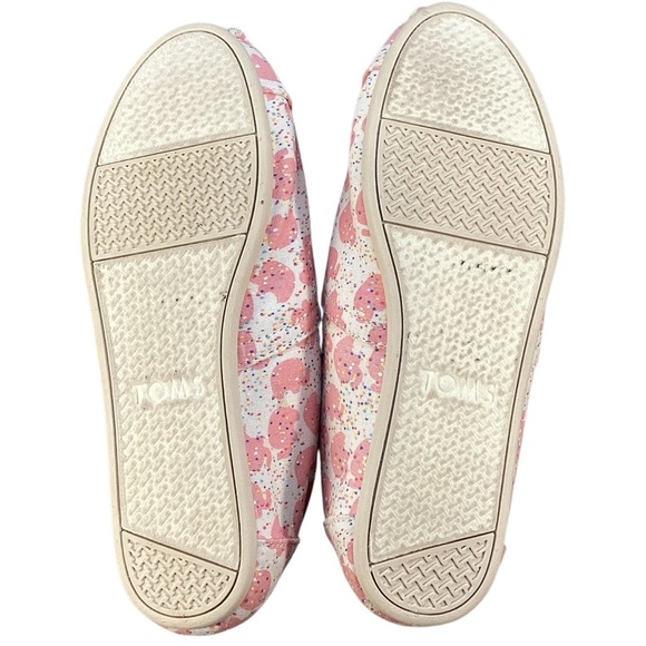 Toms Classic Size 7.5 Shoes Pink Canvas Elephant Sprinkles Puff Print Flat - Picture 4 of 9